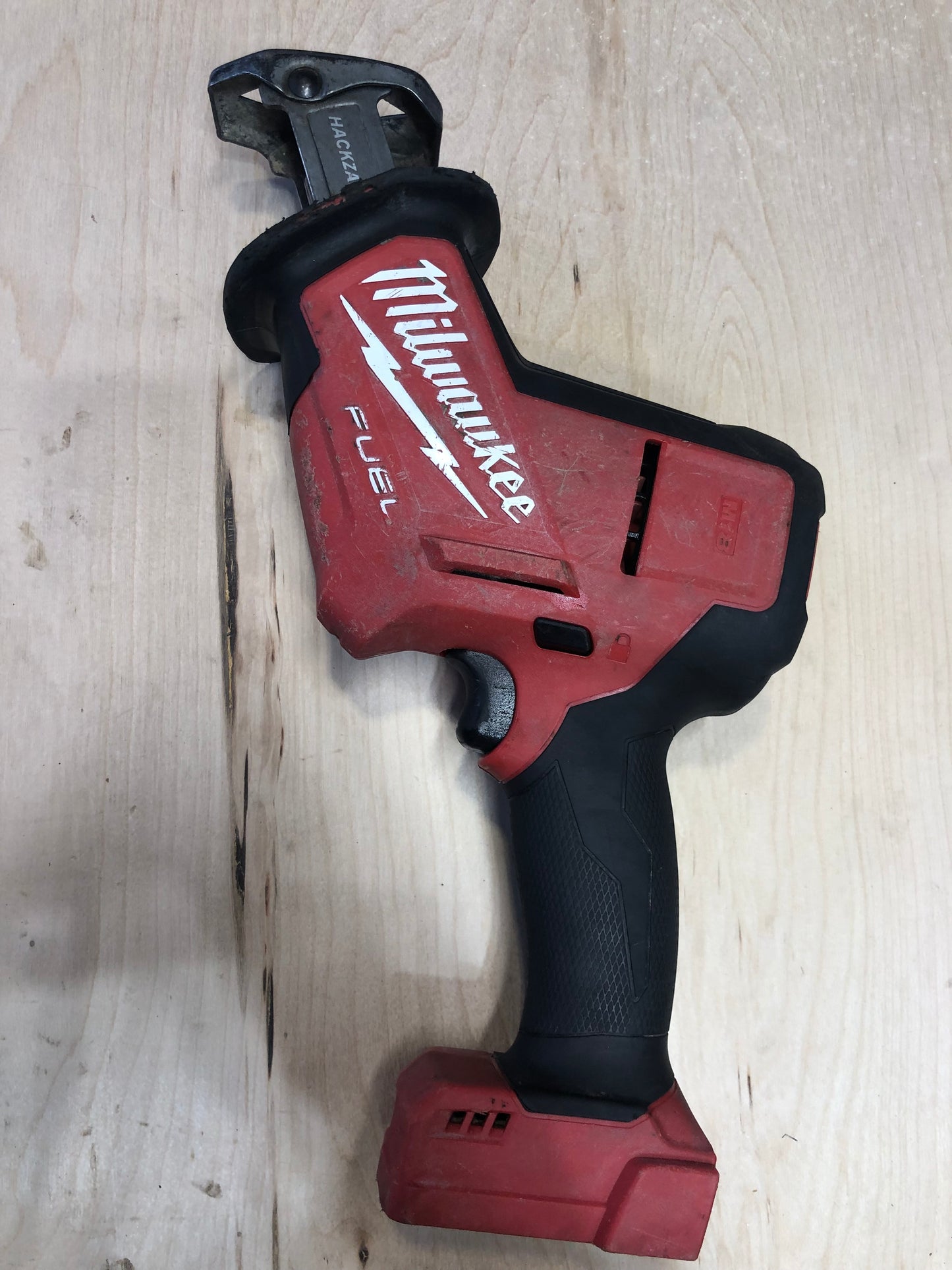 M18 FUEL 18V Li-Ion Brushless Cordless HACKZALL Reciprocating Saw (Tool Only)